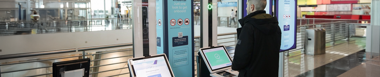 Touchskærme til adgangskontrol og identifikation